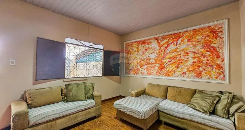 Casa à venda com 02 quartos - Cidade Nova - R$ 360.000,00