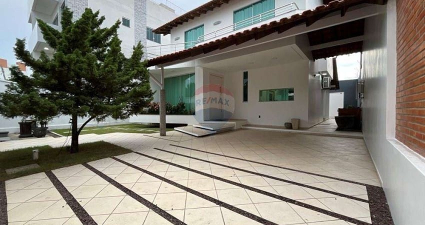 'Espaço Perfeito para o Seu Negócio ou Moradia! Casa Ampla e Moderna em Flores'
