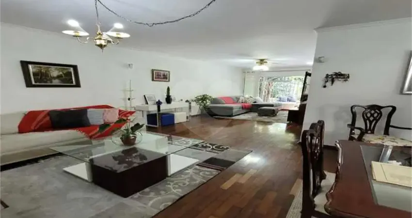 Sobrado à venda com 6 quartos, sendo 2 suítes,  em vila romana, são paulo - sp