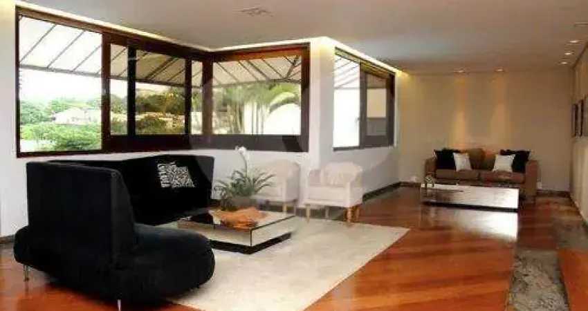 Sobrado à venda ou para alugar com 5 quartos, sendo 4 suítes,  em jardim guedala, são paulo - sp