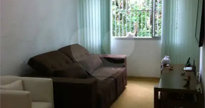 Apartamento à venda com 3 quartos no condomínio conj res serralunga, são paulo - sp