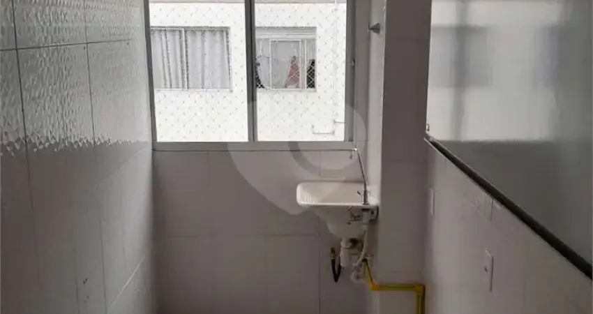Apartamento à venda com 2 quartos no condomínio rubi, são paulo - sp