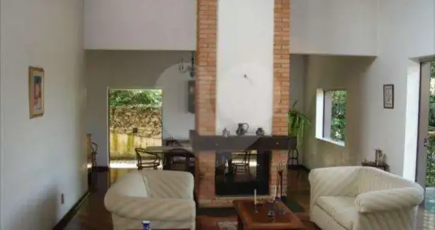 Casa térrea à venda com 4 quartos, sendo 2 suítes, em real parque, são paulo - sp