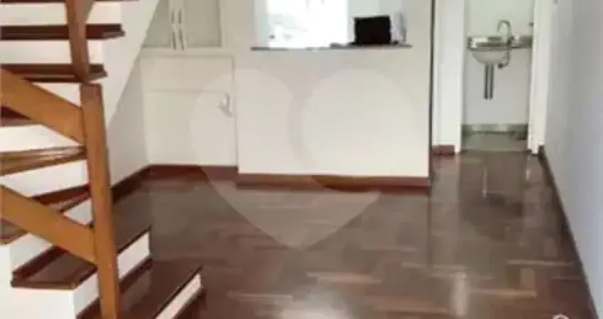 Casa à venda com 2 quartos, sendo 2 suítes, no condomínio sorrentino, são paulo - sp