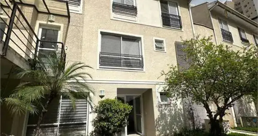 Casa à venda ou para alugar com 3 quartos, sendo 2 suítes, no condomínio townhouse village morumbi, são paulo - sp