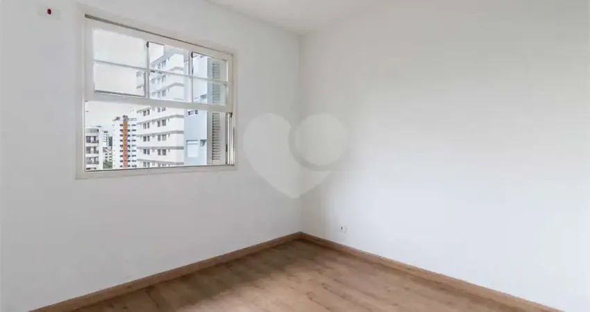 Sobrado à venda com 3 quartos, sendo 1 suíte,  em real parque, são paulo - sp