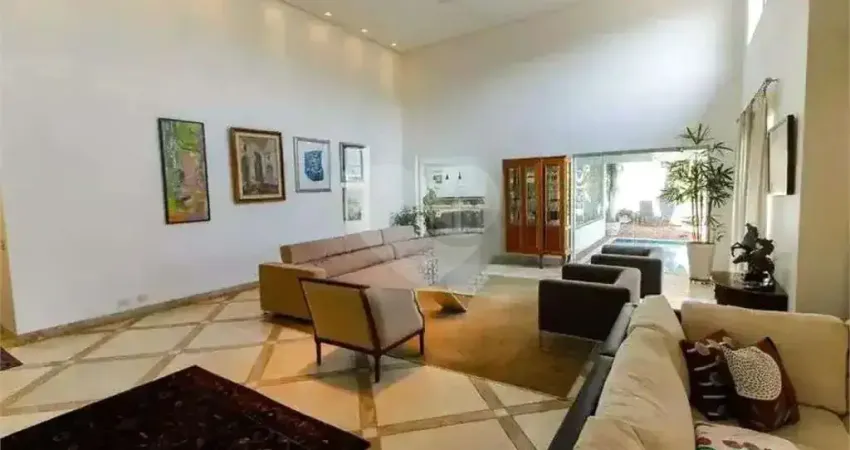 Casa à venda com 7 quartos, sendo 5 suítes,  em jardim guedala, são paulo - sp