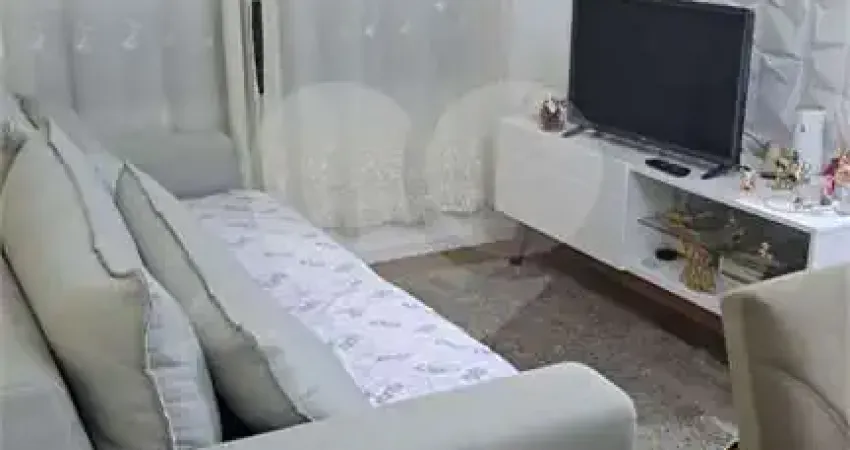 Apartamento à venda com 2 quartos no condomínio Chapecó, São Paulo - SP