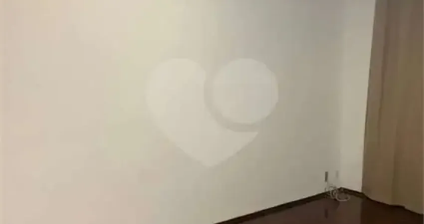 Casa com 3 quartos para alugar na Avenida Pablo Casals, 968, Butantã, São Paulo