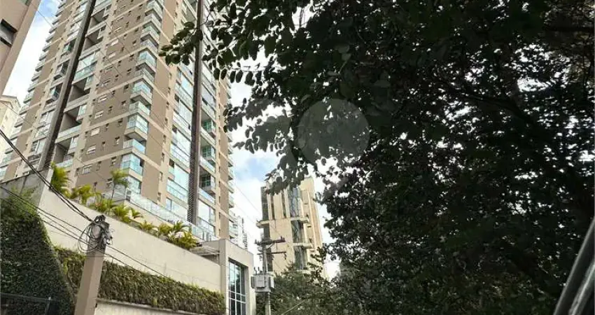 Apartamento à venda com 3 quartos, sendo 3 suítes, no condomínio panamby penthouses, são paulo - sp