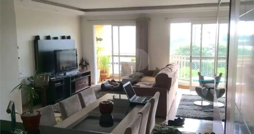 Apartamento à venda com 3 quartos, sendo 1 suíte, no condomínio kaimana, são paulo - sp