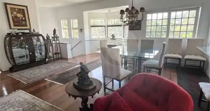 Sobrado à venda com 3 quartos, sendo 3 suítes, no condomínio fazenda morumbi, são paulo - sp