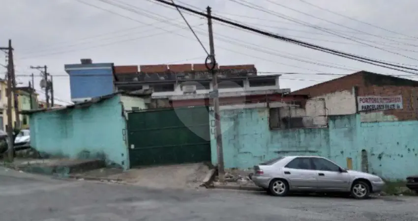 Terreno à venda na Rua Urindeúva, 4, Butantã, São Paulo