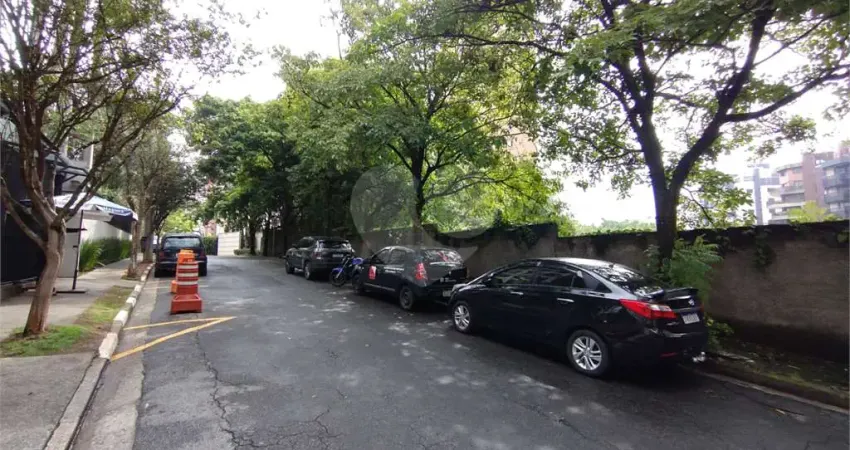 Terreno à venda na Rua João Baldinato, S/N, Morumbi, São Paulo