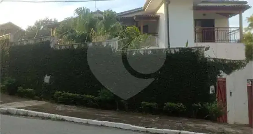 Sobrado à venda com 5 quartos, sendo 4 suítes,  em butantã, são paulo - sp