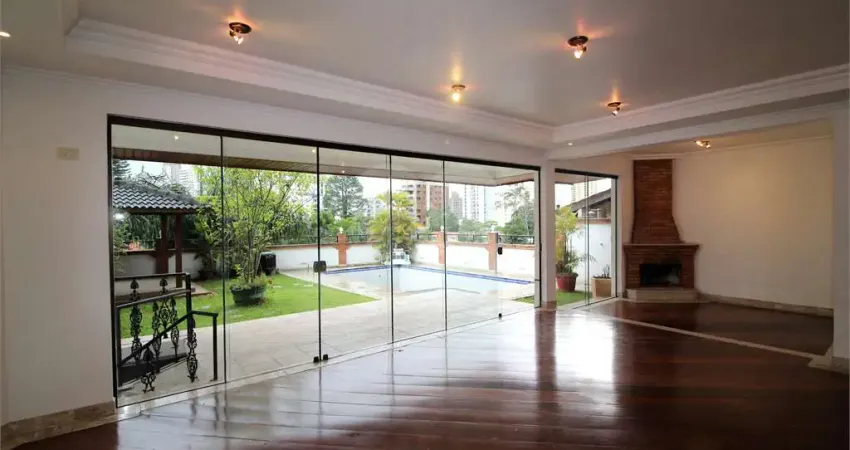 Casa à venda ou para alugar com 4 quartos, sendo 4 suítes,  em real parque, são paulo - sp