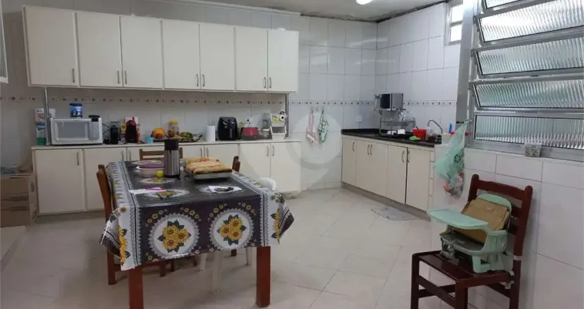 Sobrado à venda com 3 quartos, sendo 2 suítes, em jaguaré, são paulo - sp