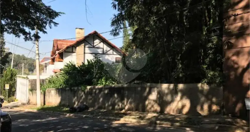 Terreno à venda na Rua Trinta e Um de Março, S/N, Panamby, São Paulo