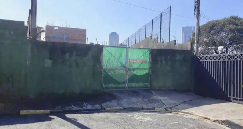 Terreno à venda na Rua Jacunda, 1, Real Parque, São Paulo