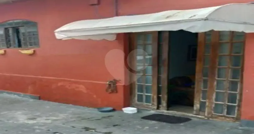 Terreno à venda na Rua Nossa Senhora das Graças, 198, Vila Sônia, São Paulo