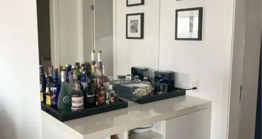 Cobertura à venda ou para alugar com 3 quartos, sendo 4 suítes, no condomínio Edifício Águas De Março, São Paulo - SP