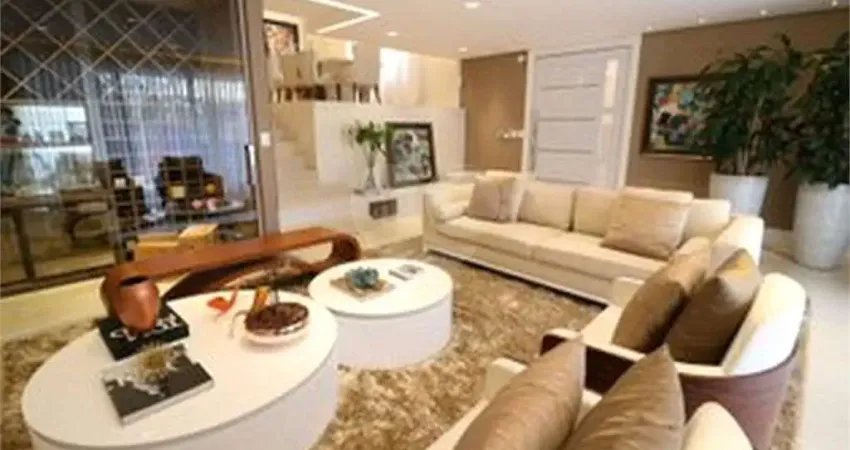 Sobrado à venda com 4 quartos, sendo 3 suítes,  em panamby, são paulo - sp