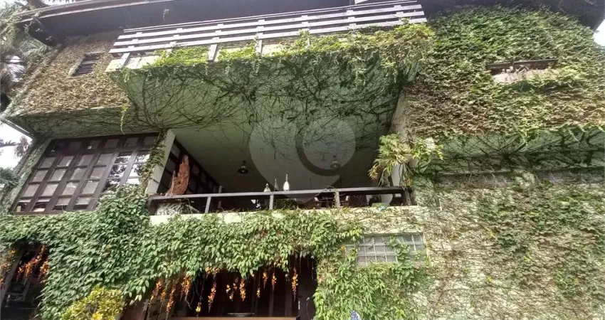 Sobrado à venda com 4 quartos, sendo 2 suítes,  em morumbi, são paulo - sp