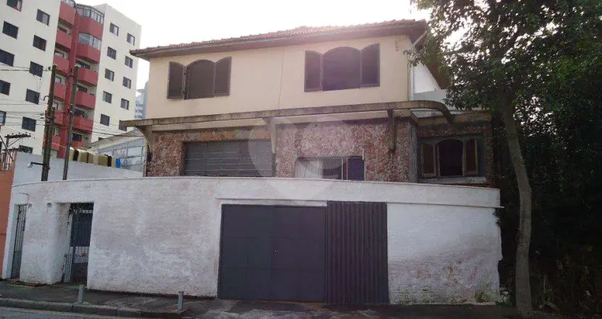 Casa com 3 quartos à venda na Rua Abadia dos Dourados, Butantã, São Paulo