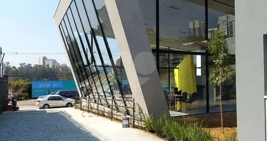 Terreno à venda na Avenida Doutor Martin Luther King, 600, Umuarama, Osasco