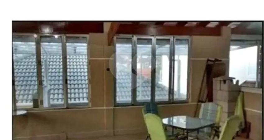 Casa com 3 quartos à venda na Rua Vittório Vannucci, 2, Vila Campesina, Osasco