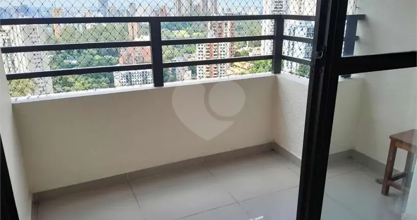 Apartamento à venda com 2 quartos, sendo 1 suíte, no condomínio Green Ville Morumbi, São Paulo - SP