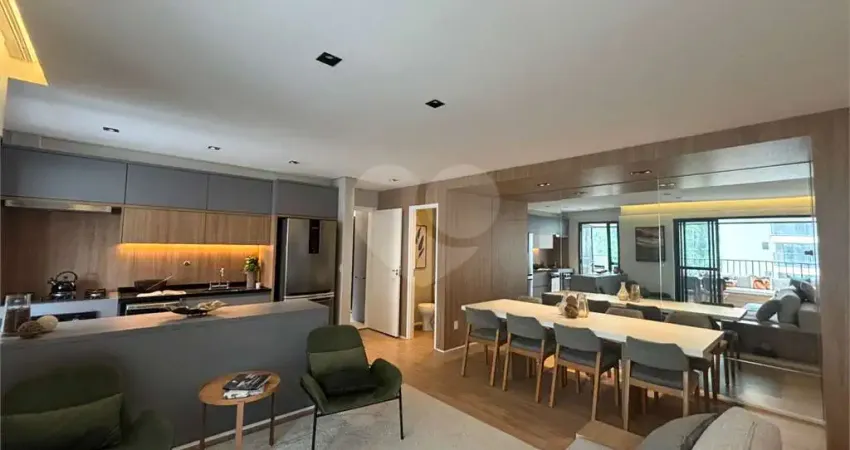 Apartamento à venda com 3 quartos, sendo 3 suítes, no condomínio Morumbi Home Resort, São Paulo - SP