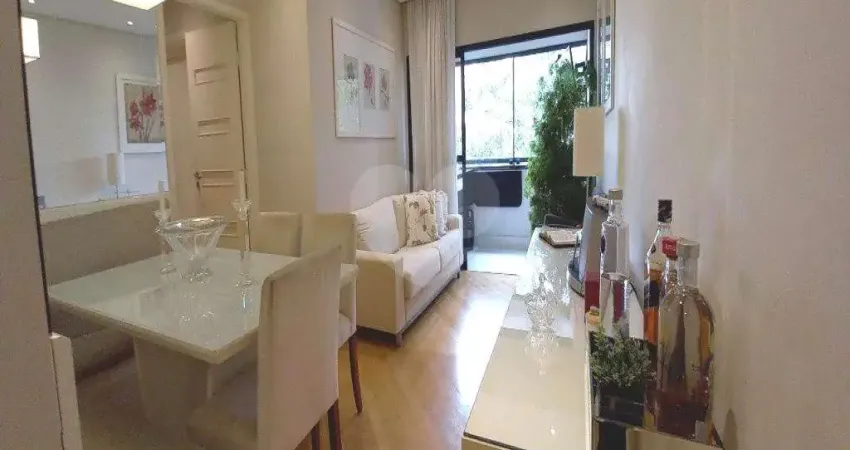 Apartamento à venda com 3 quartos, sendo 1 suíte, no condomínio Costa Azul, São Paulo - SP