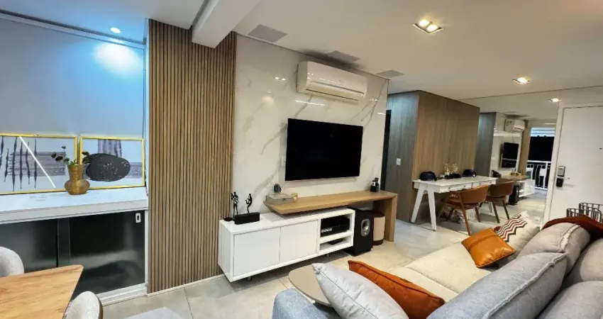 Condominio Grand Mooca 2 suítes, 2 vagas e depósito andar alto