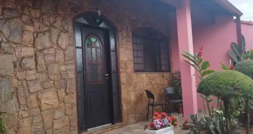 Casa com 3 quartos à venda no Jardim Maria Cândida, Caçapava