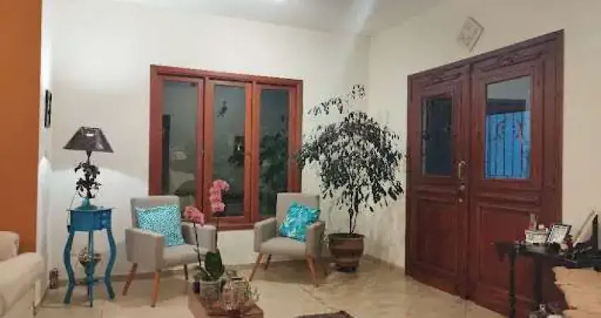 Sobrado com 2 dormitórios à venda, 224 m² por R$ 715.000,00 - Condomínio Portal da Mata - Caçapava/SP