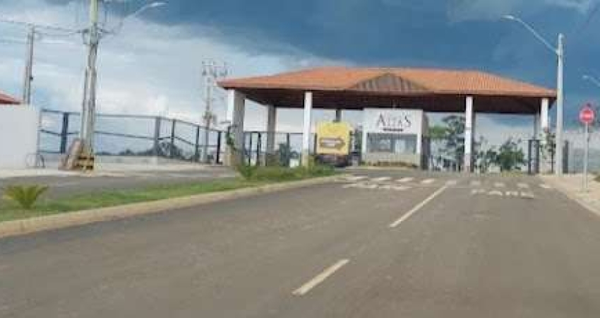 Excelente terreno no condomínio com melhor localização de Caçapava
