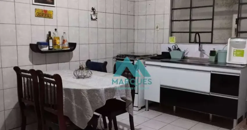 Casa com 2 quartos à venda na Vila Santos, Caçapava 