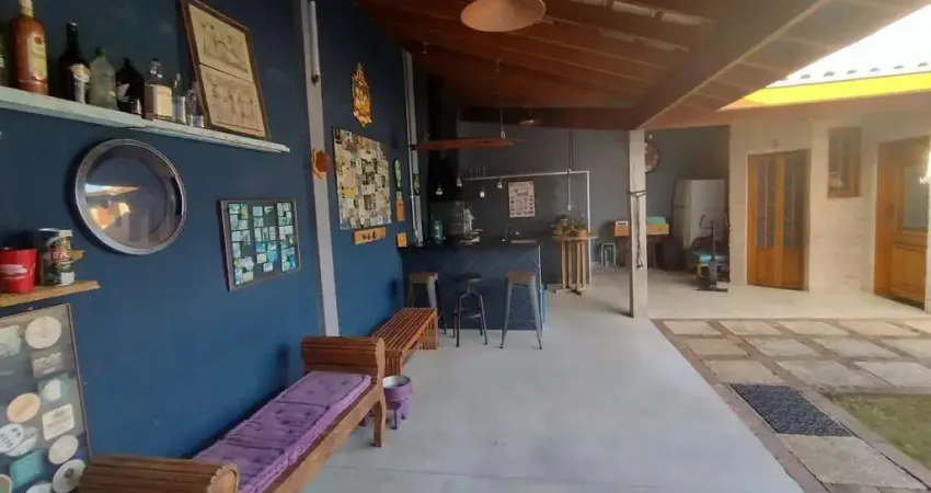 Casa com 4 quartos à venda no Village das Flores, Caçapava 