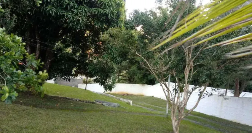 Lindo sitio, com tanque de peixe, piscina, 6500m², estuda troca com casa ou ap