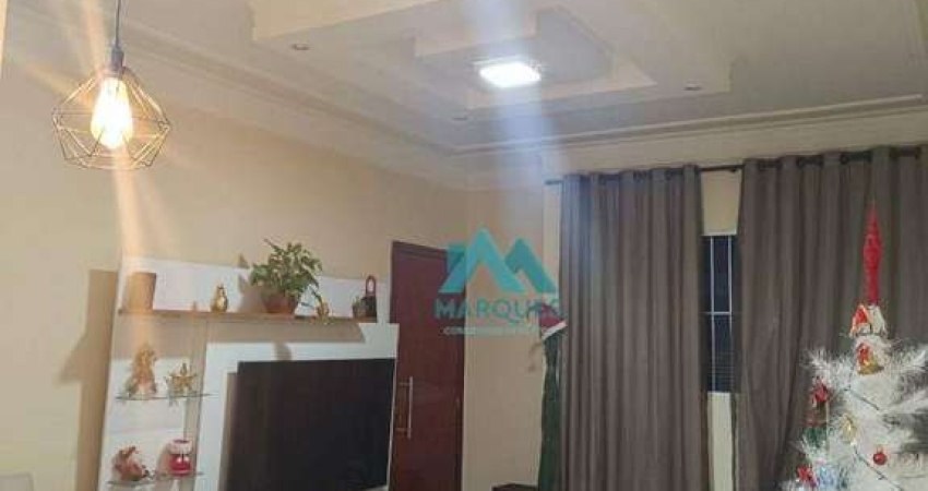 Lindo apartameno com cozinha planejada e pequeno quintal no Village das Flores em Caçapava - SP