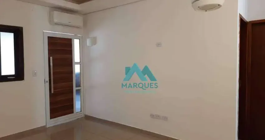 Linda Casa com ótima localização, aceita financiamento