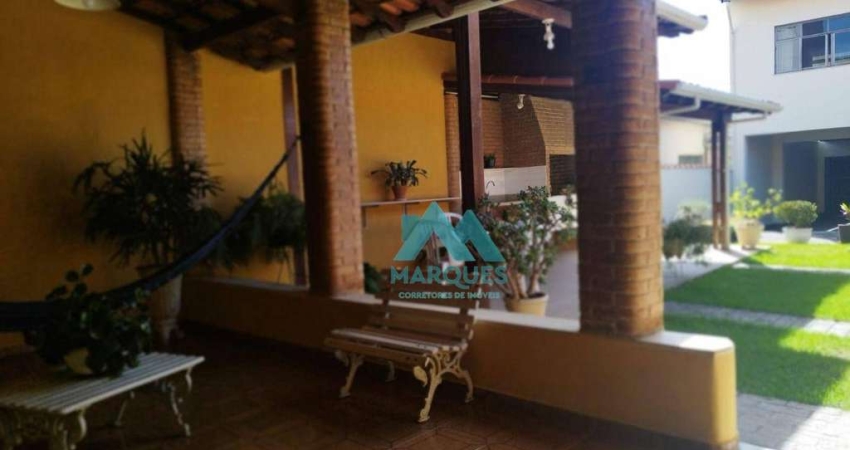 Casa com 4 quartos à venda na Vila São João, Caçapava 