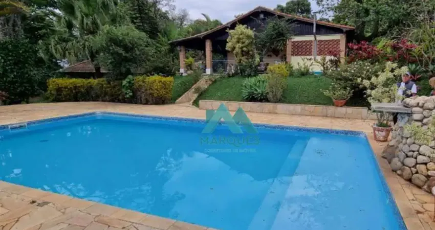 Linda Chácara Raridade em Caçapava, 3.900 m² com Escritura! *Oportunidade*