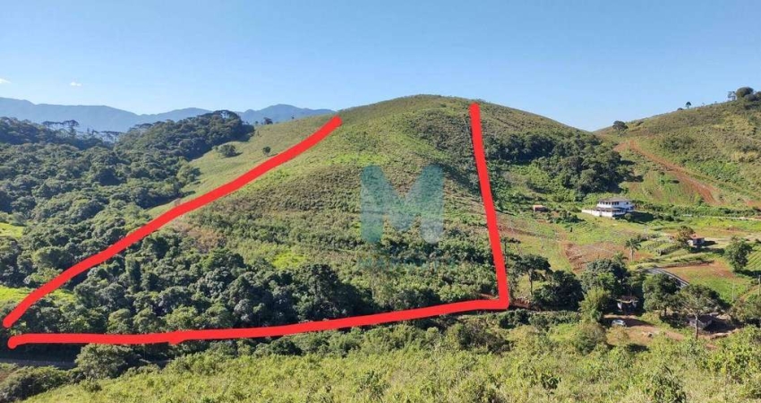 Área com uma linda Vista para a Pedra do Baú