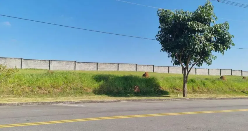 Excelente terreno em condomínio de alto padrão com fácil acesso a via dutra e a são josé dos campos.