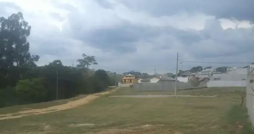 Lindo terreno no terras do vale, com mais de 500m² e topografia plana