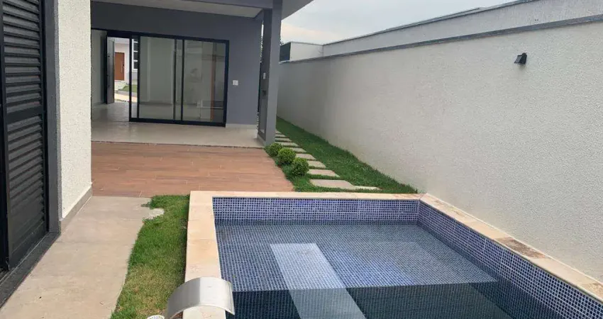 Linda casa em condominio de alto padrão com fácil acesso a via dutra