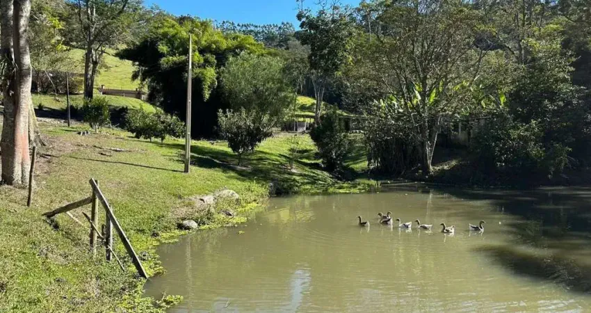 Casa com 3 quartos à venda na Principal, Cedro Alto, São Luiz do Paraitinga
