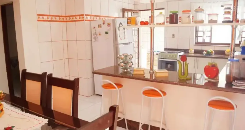 Sobrado 3 dormitórios e ponto comercial à venda, 289 m² por r$ 370.000 - vila menino jesus - caçapava/sp